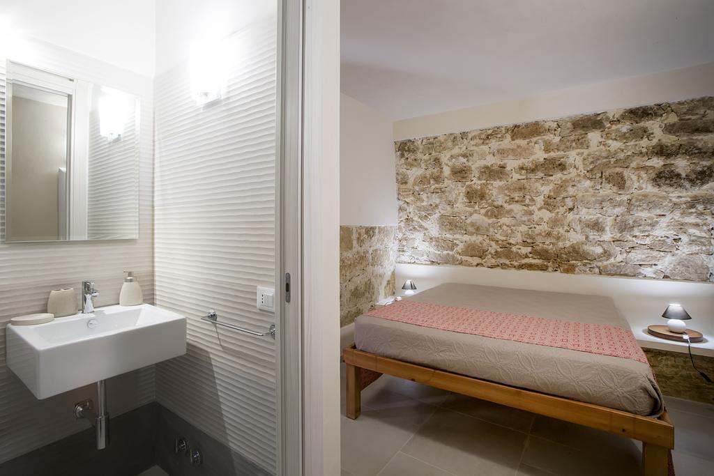 Bed & Breakfast La Rocca Scavata 2*
